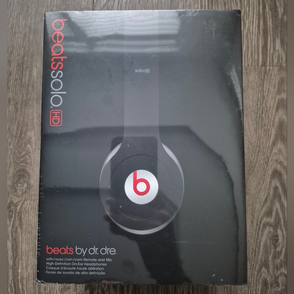 Beats Solo Beats By Dr. Dre Wired Headphones New Sealed In Box Black Gray Red